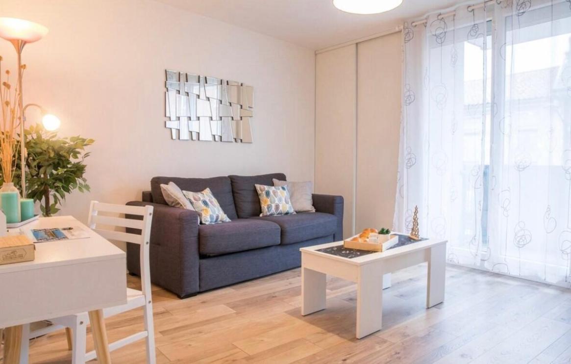 Charmant Appartement T1 Mâcon מראה חיצוני תמונה