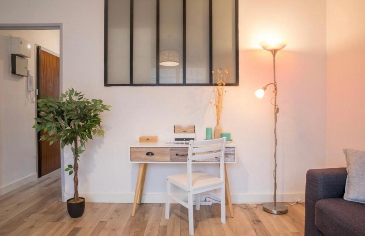 Charmant Appartement T1 Mâcon מראה חיצוני תמונה