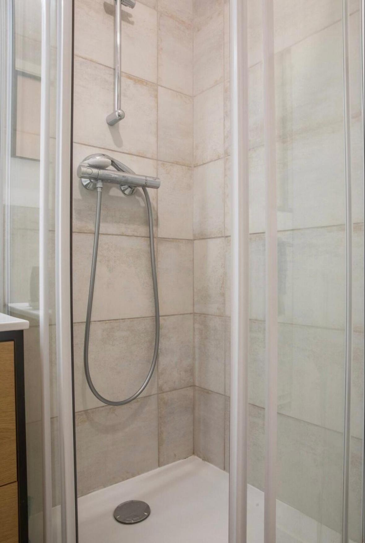 Charmant Appartement T1 Mâcon מראה חיצוני תמונה