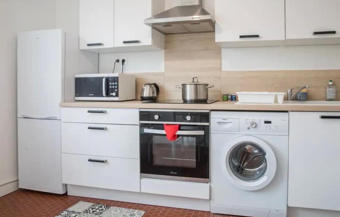Charmant Appartement T1 Mâcon מראה חיצוני תמונה